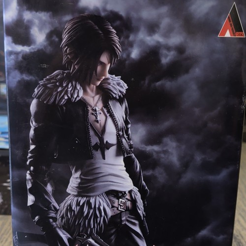 Square enix play arts - play,