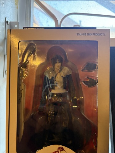 Play arts final - play,